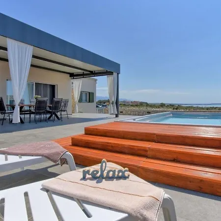 Holiday home Holiday Ira- With Pool *
